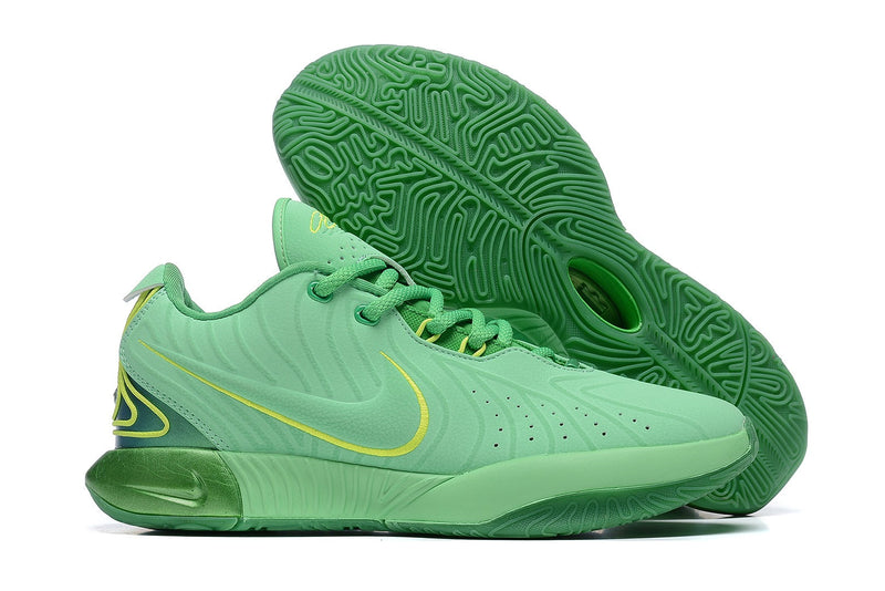 Nike LeBron 21 'Green'
