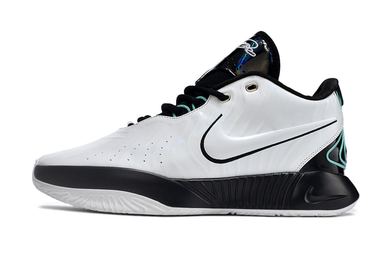 Nike LeBron 21 Conchiolin
